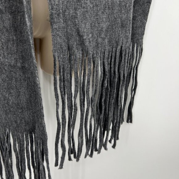 Lucky Brand Fringed Long Scarf Fall Winter Warm Cozy gray - Picture 3 of 7